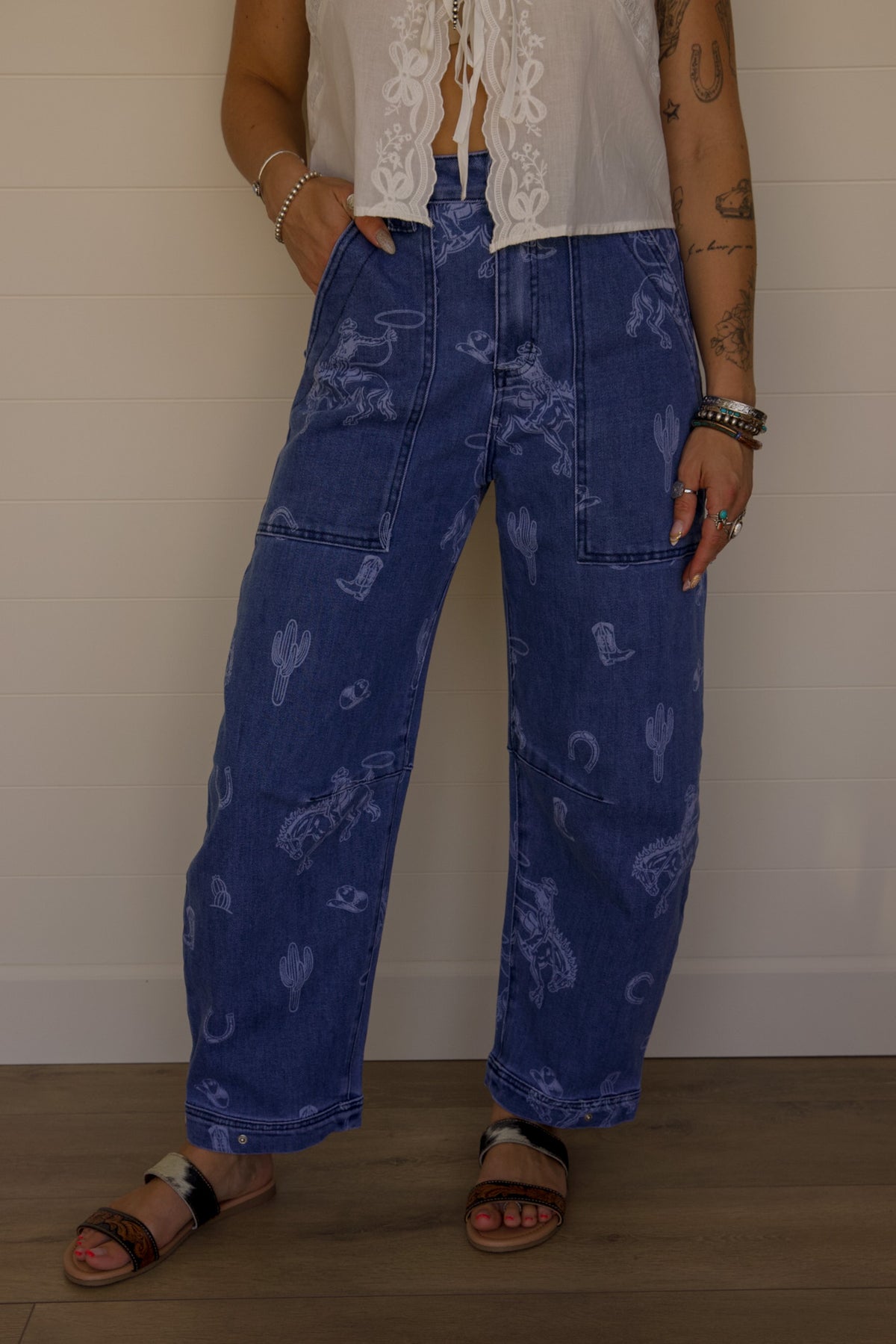 DESERT RODEO BARREL JEANS